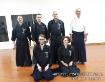 Remise des vestes pour Laurence et Aurélien, à l'occasion de l'obtention de leur 1er dan.